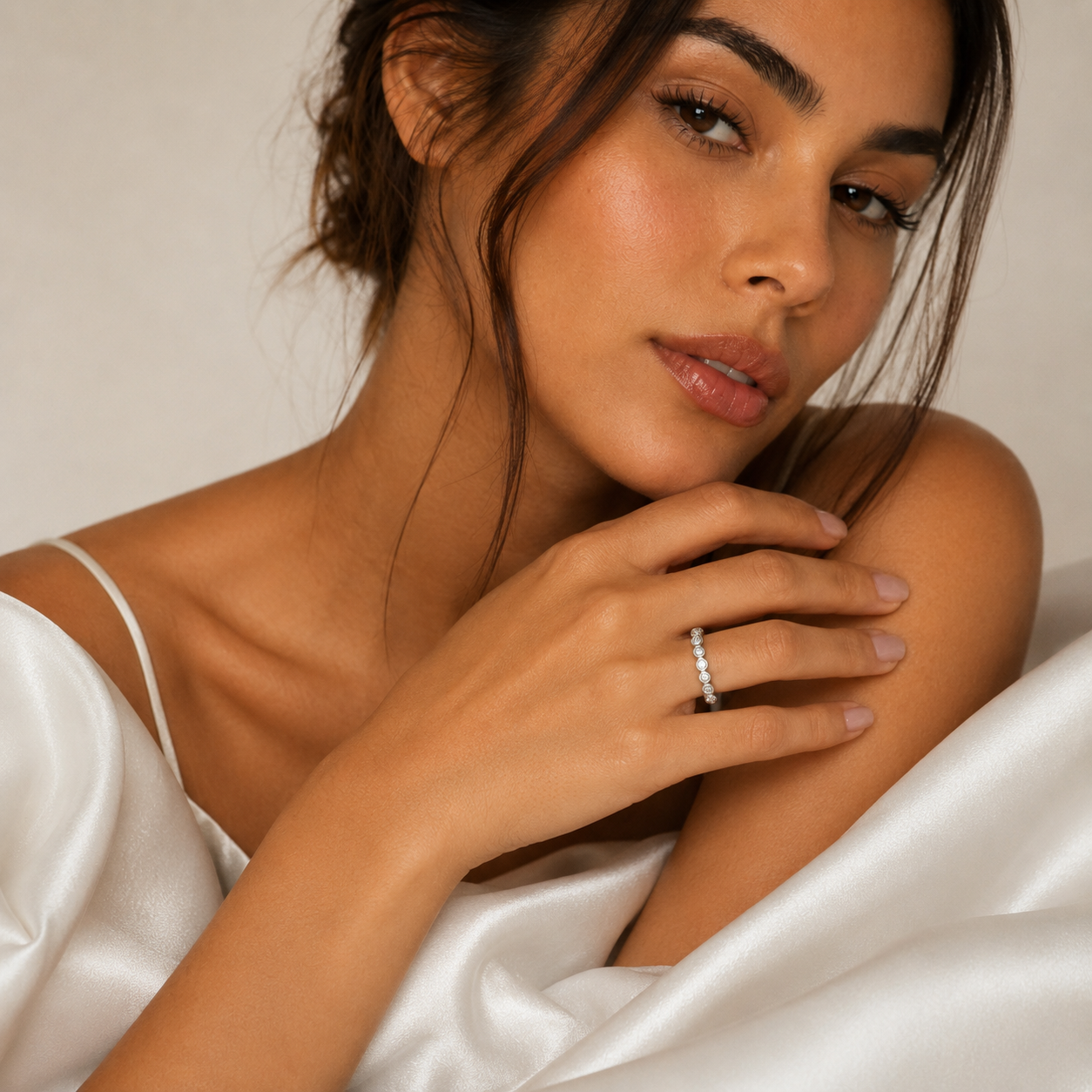 Anillo Órbita Eternity – Plata Ley 950